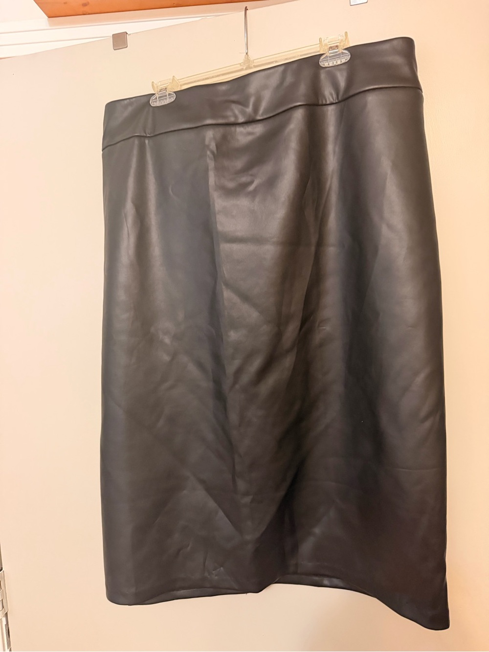 NWT Ashley Stewart Black Faux Leather Pencil Skirt